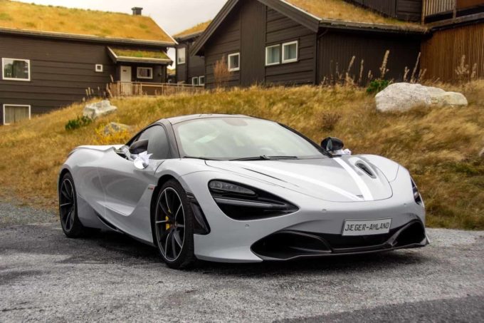 How to Sell a Car in Texas White McLaren - Don't Trade It In